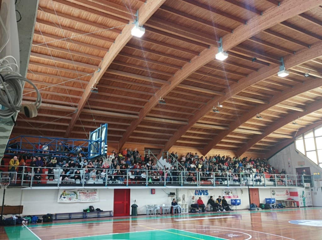 Tribune del PalaGiovani durante il Trofeo Fosco Carloni